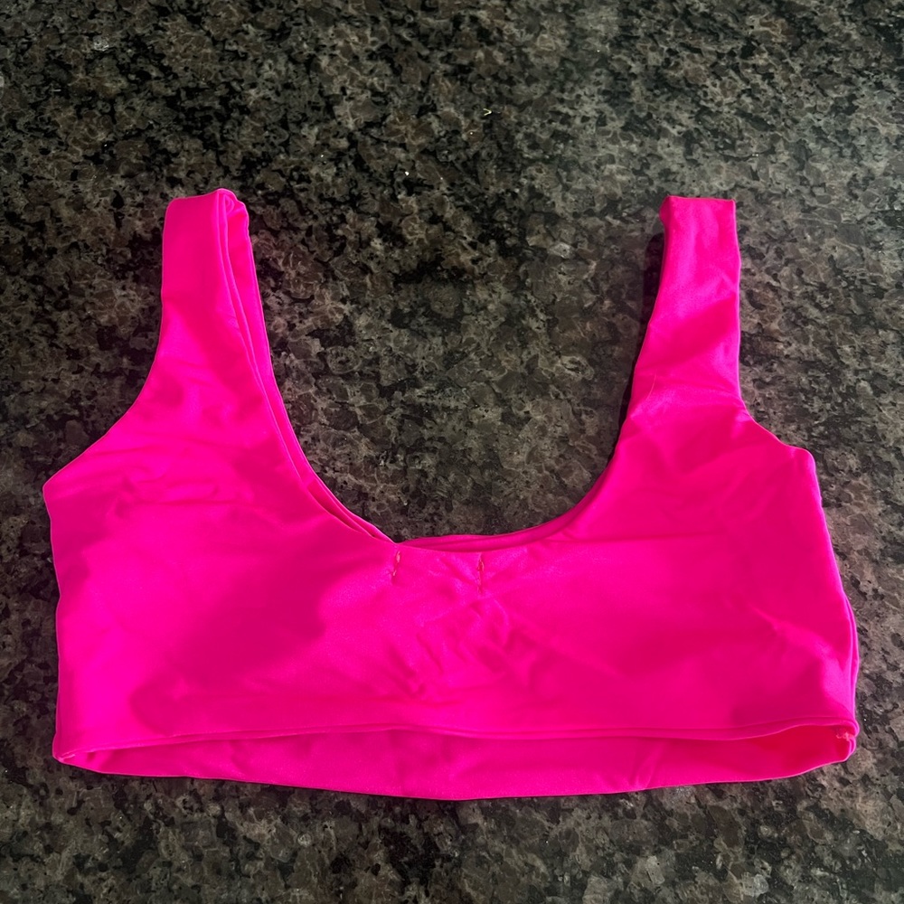 Pretty little thing top